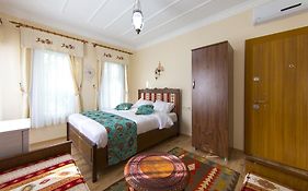 Ahsen Suites